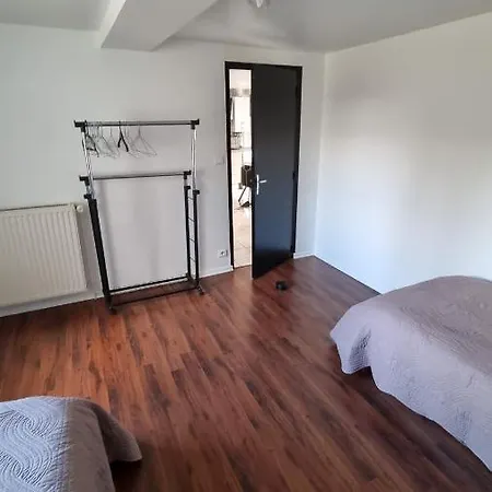 Ba 3 Apartment